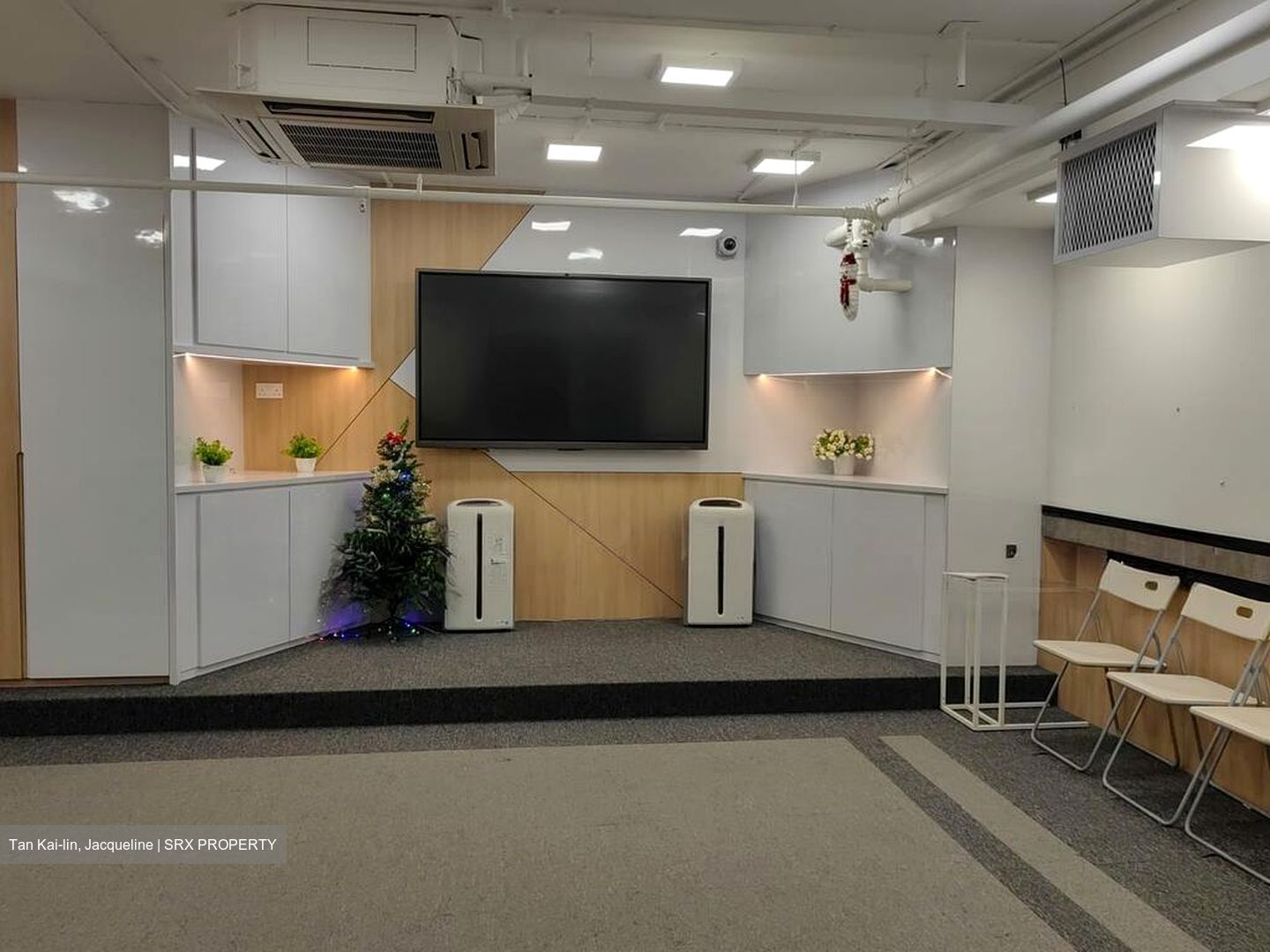 Ct Hub 2 (D12), Office #514633811